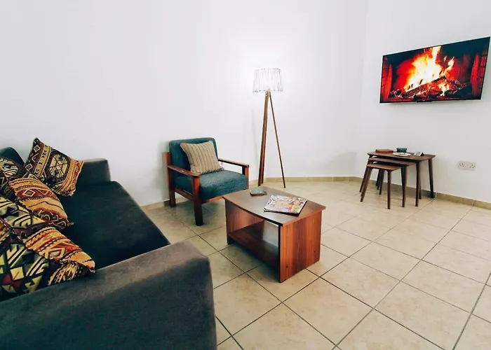 Fridas - Location In Famagusta Near Old Town Famagusta (Northern Cyprus)