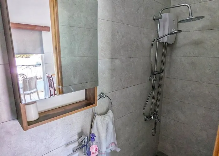 Fridas - Location In Famagusta Near Old Town