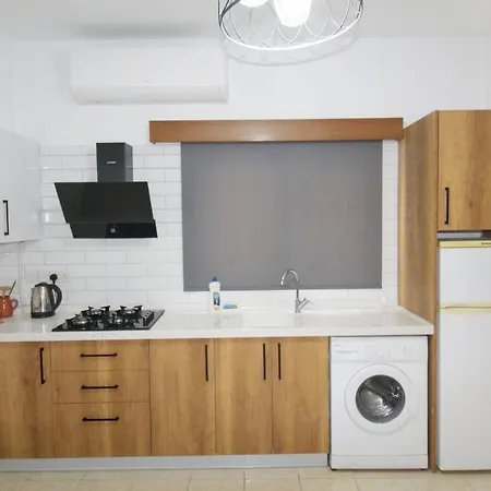 Apartament Fridas - Location In Famagusta Near Old Town *