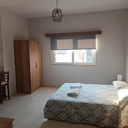 Fridas - Location In Famagusta Near Old Town * Famagusta (Northern Cyprus)