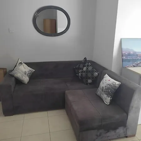 Daire Fridas - Location In Famagusta Near Old Town