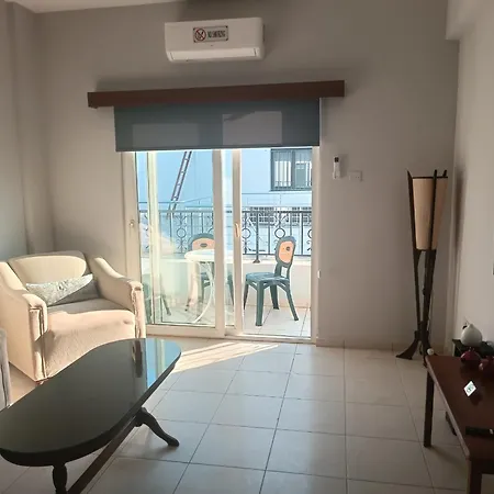 Daire Fridas - Location In Famagusta Near Old Town Gazimağusa