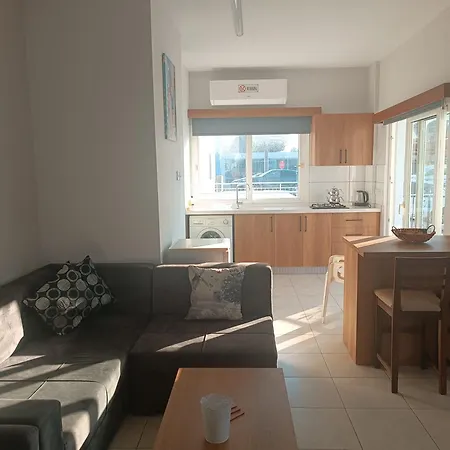 Daire Fridas - Location In Famagusta Near Old Town Gazimağusa