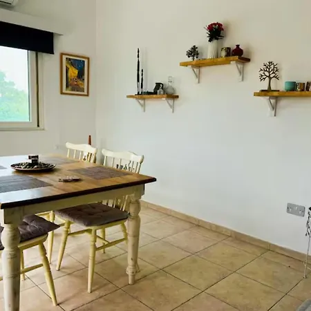 Daire Fridas - Location In Famagusta Near Old Town Gazimağusa