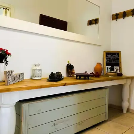 Fridas - Location In Famagusta Near Old Town