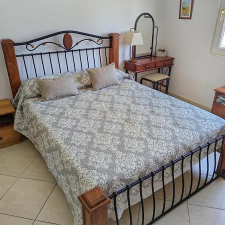 Apartment Fridas - Location In Famagusta Near Old Town Famagusta (Northern Cyprus)