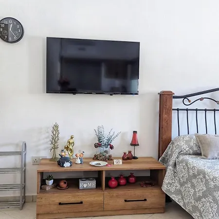 Daire Fridas - Location In Famagusta Near Old Town *