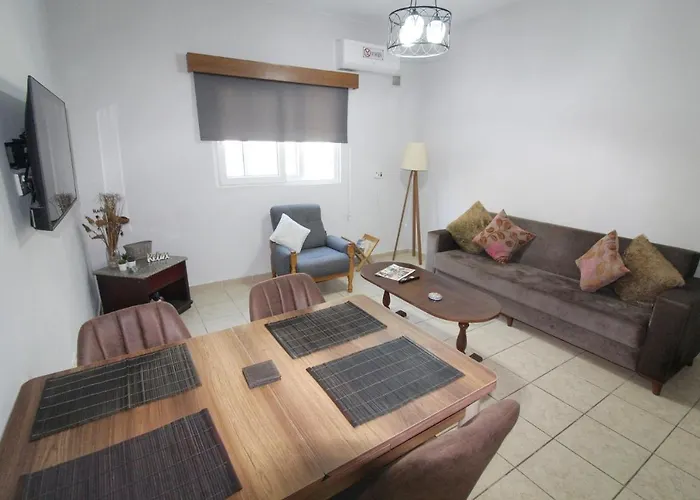 아파트 Fridas - Location In Famagusta Near Old Town *