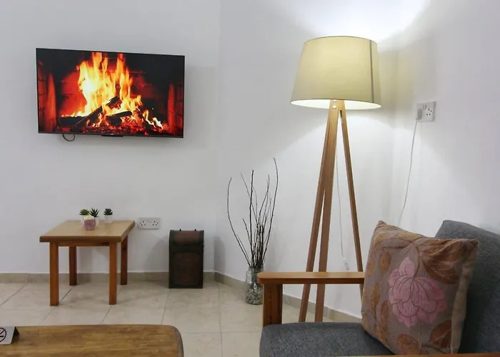 Fridas - Location In Famagusta Near Old Town 아파트 *