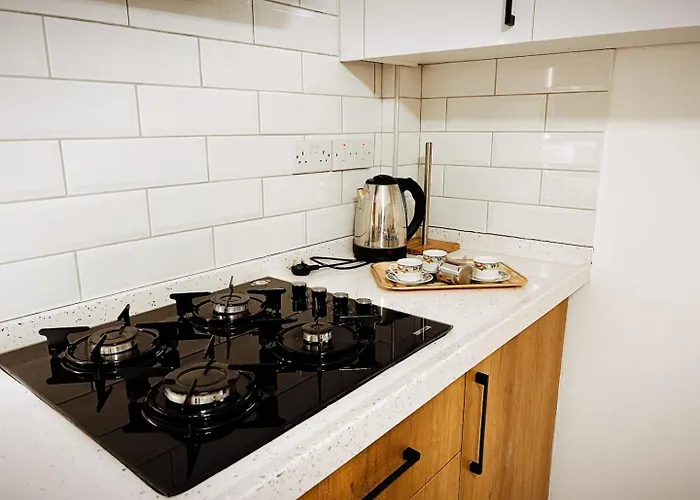 Fridas - Location In Famagusta Near Old Town *