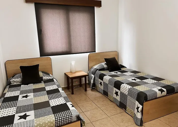 Fridas - Location In Famagusta Near Old Town Famagusta (Northern Cyprus)