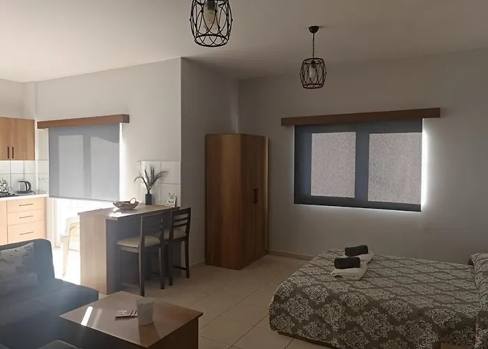 Fridas - Location In Famagusta Near Old Town Apartmán *