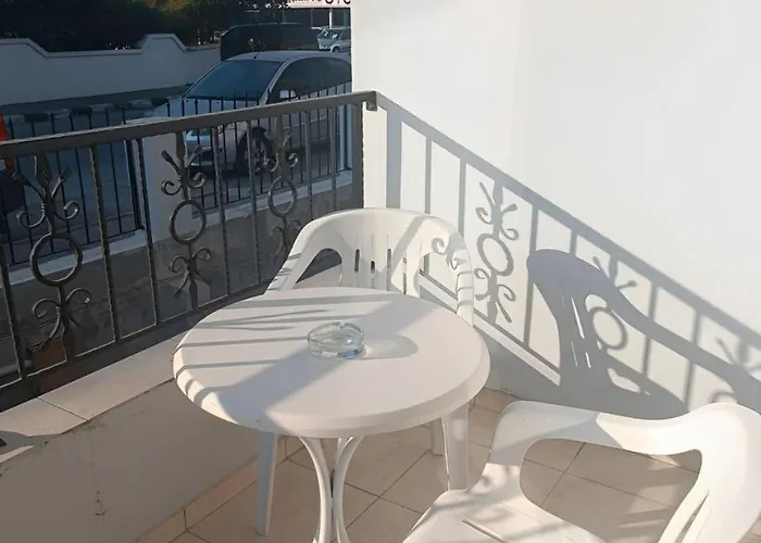 아파트 Fridas - Location In Famagusta Near Old Town 파마구스타