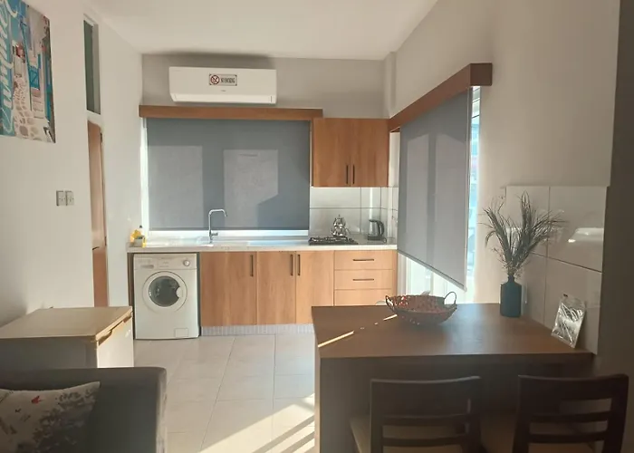 Fridas - Location In Famagusta Near Old Town 아파트 파마구스타