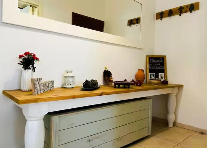 Fridas - Location In Famagusta Near Old Town