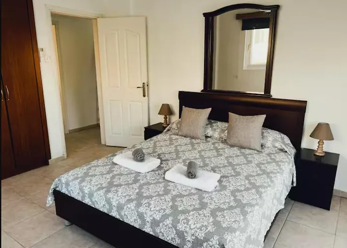 Fridas - Location In Famagusta Near Old Town Apartmán